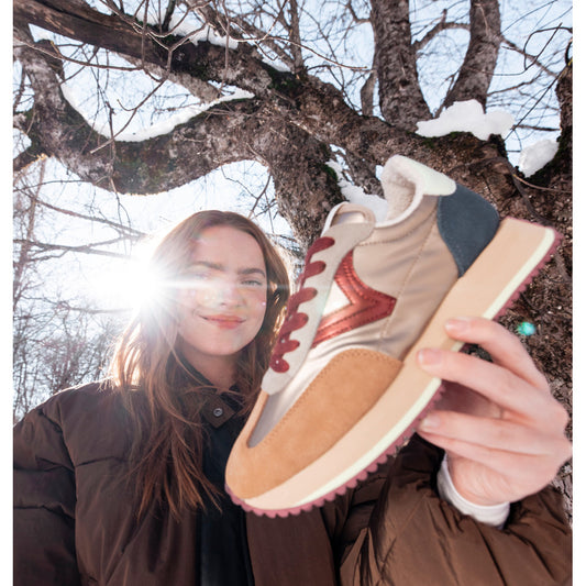 Victoria 1134115 594 Cosmos Platinum Trainers