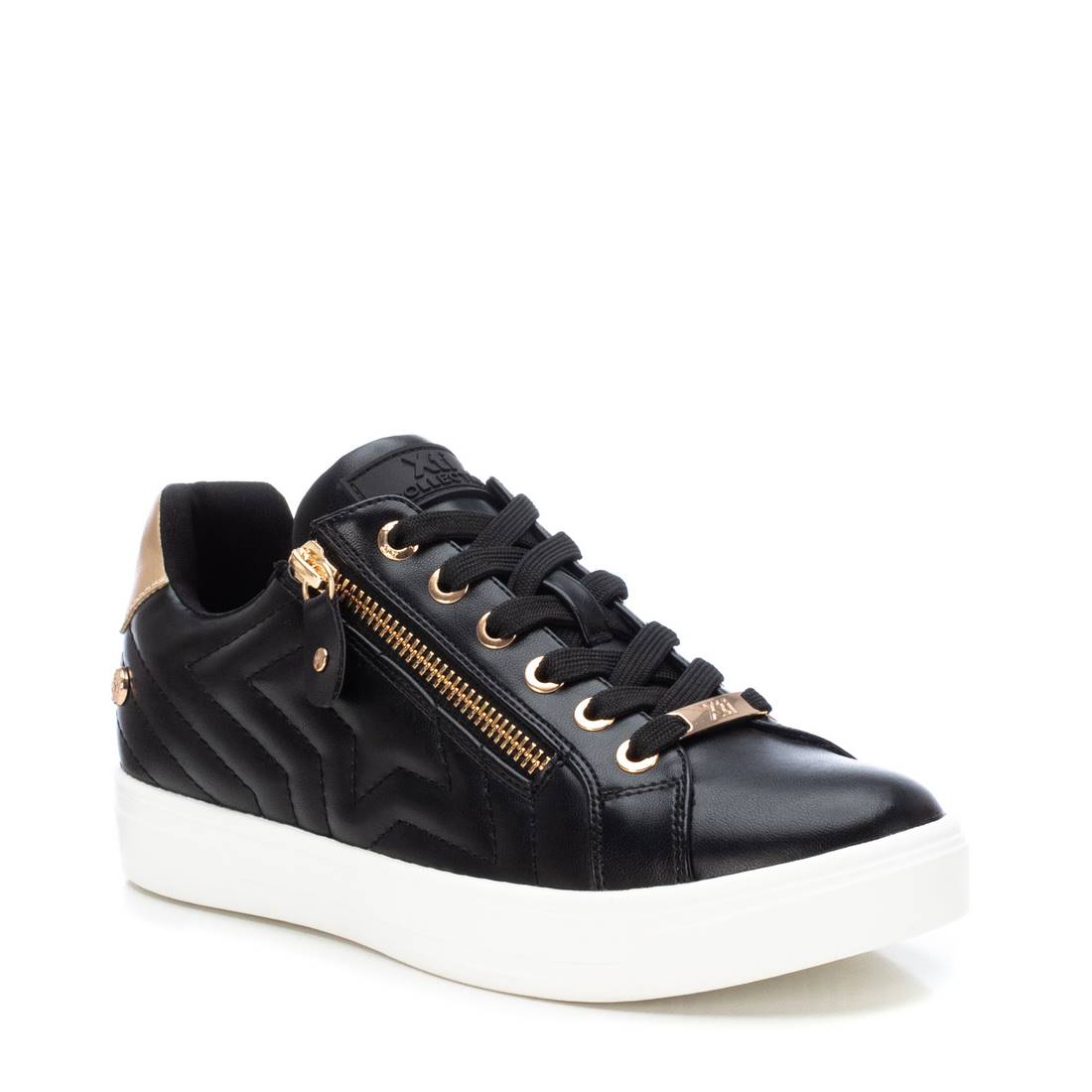 Xti 141579 Black Trainers