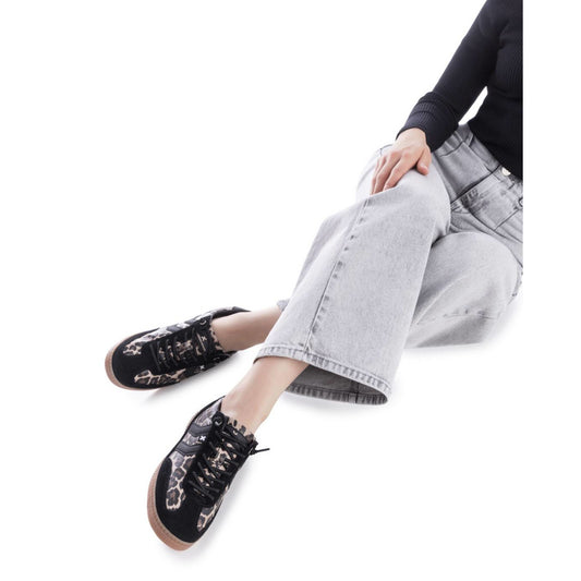 Xti 144159 Black Trainers