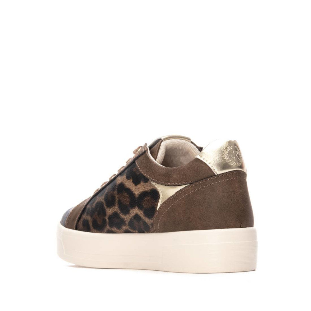 Xti 144414 Taupe Trainers