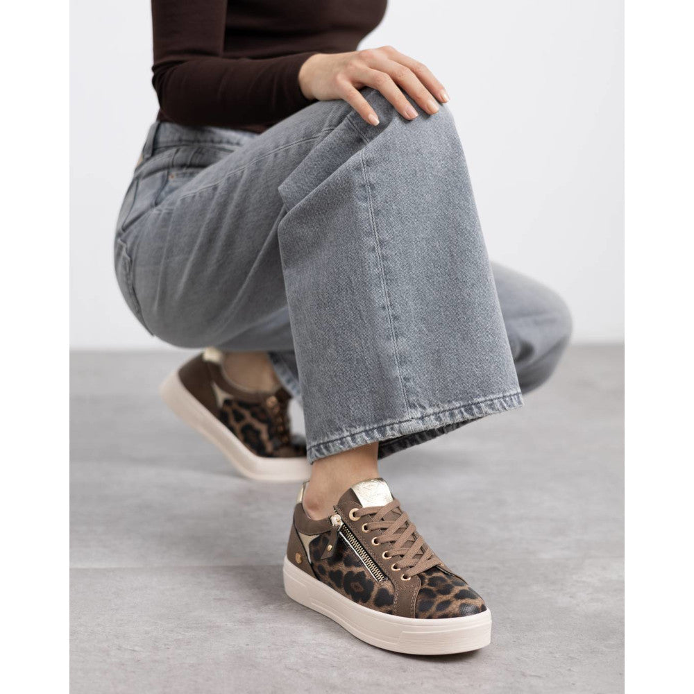Xti 144414 Taupe Trainers