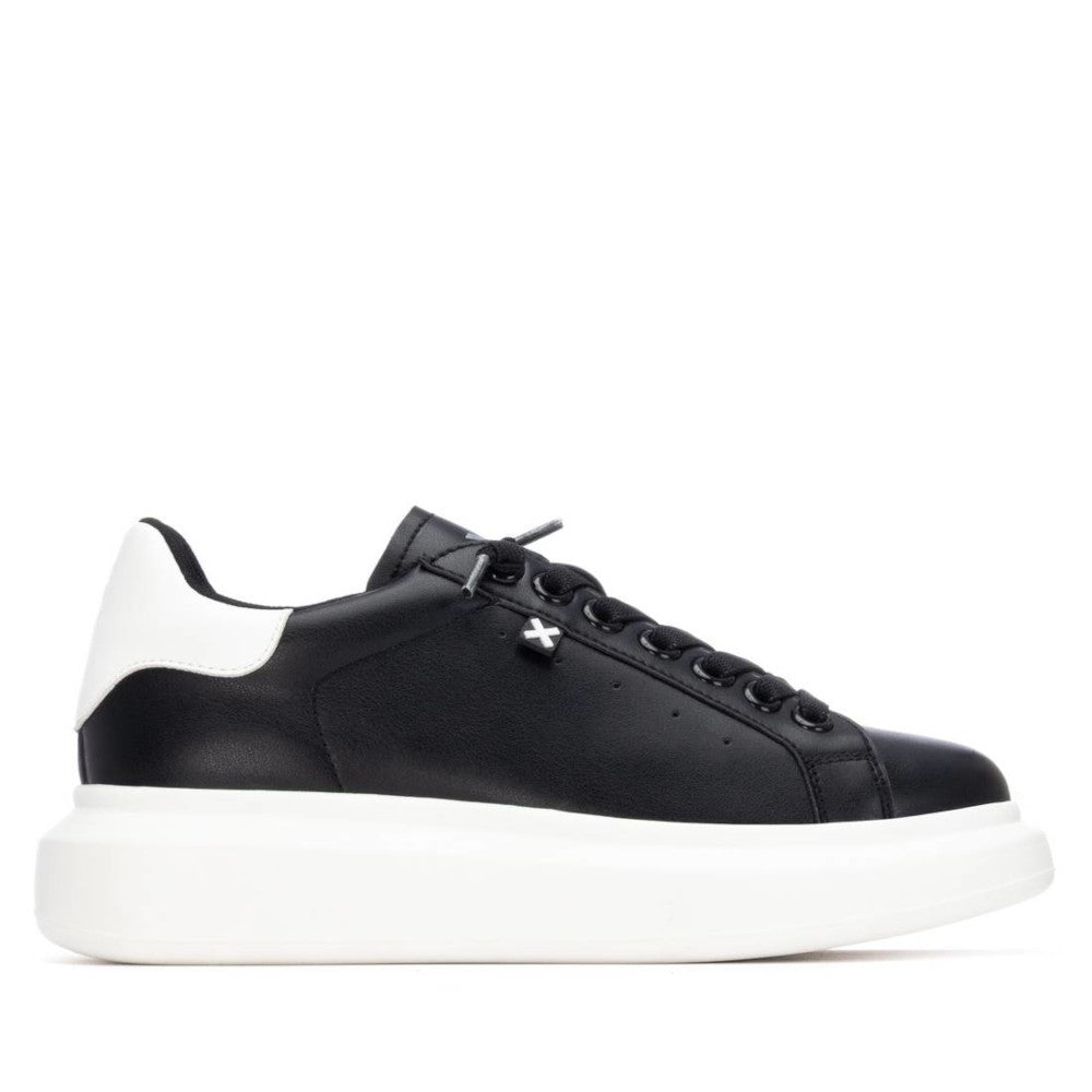 Xti 144415 Black Trainers