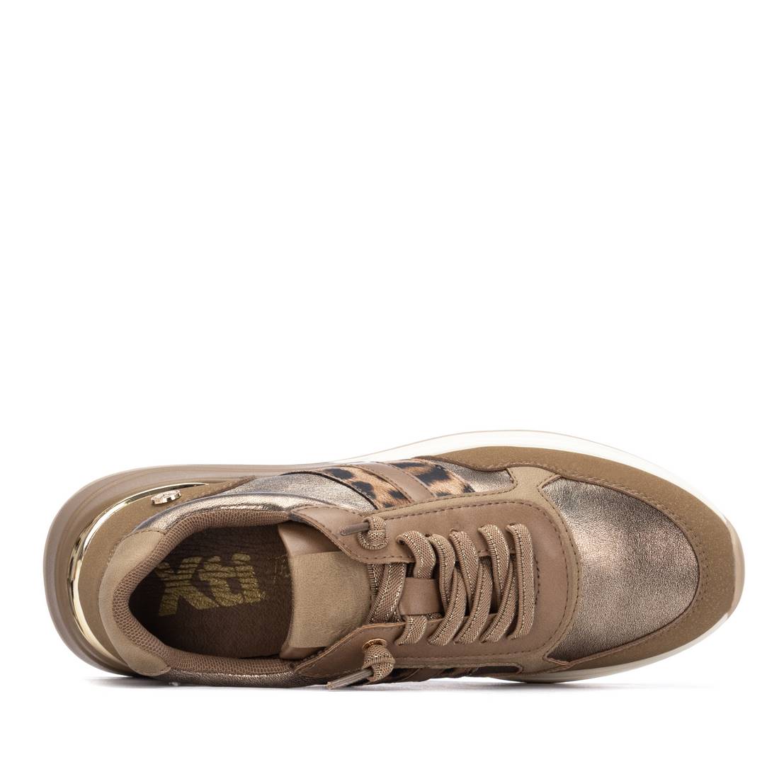 Xti 144672 Taupe Trainers