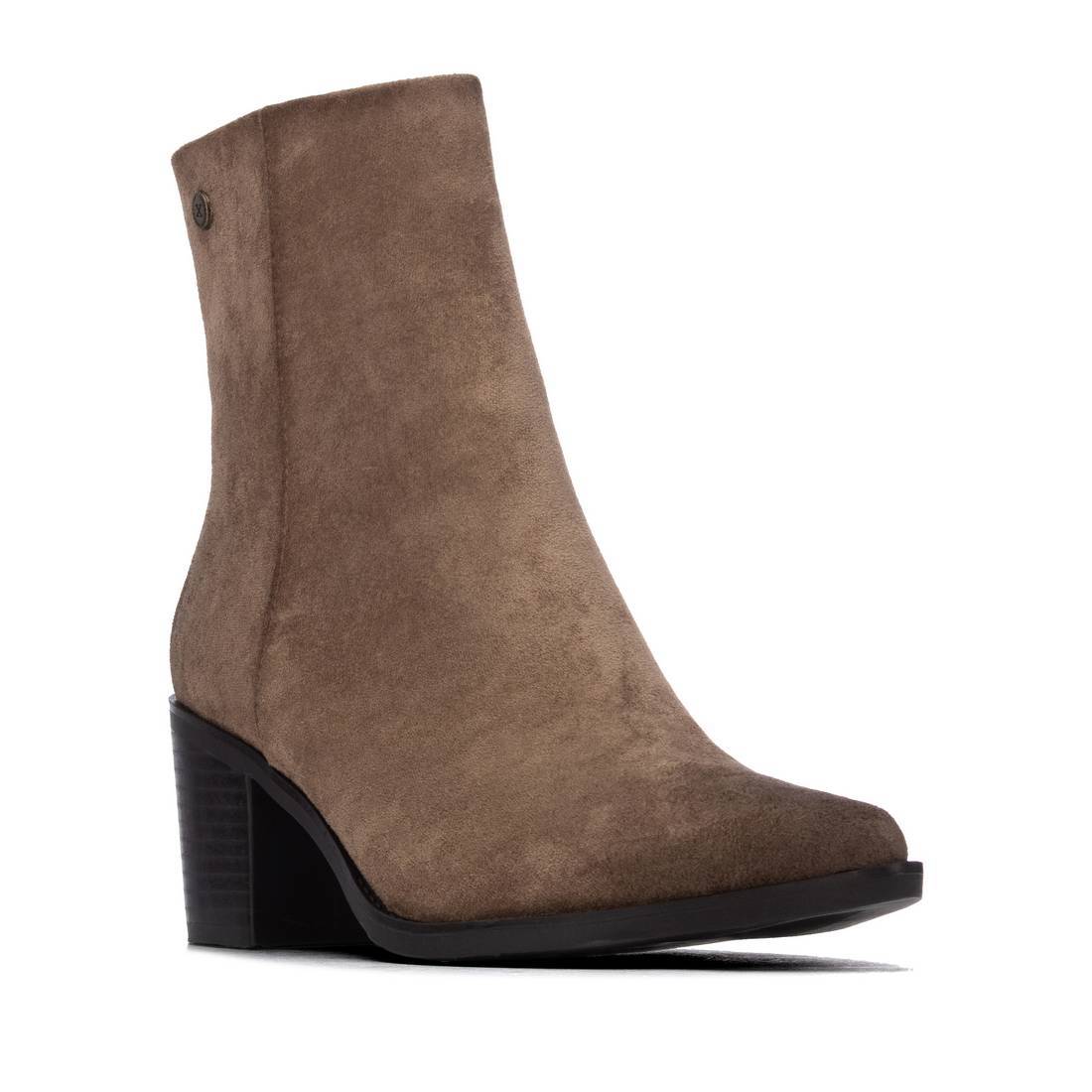 Xti 146509 Taupe Boots