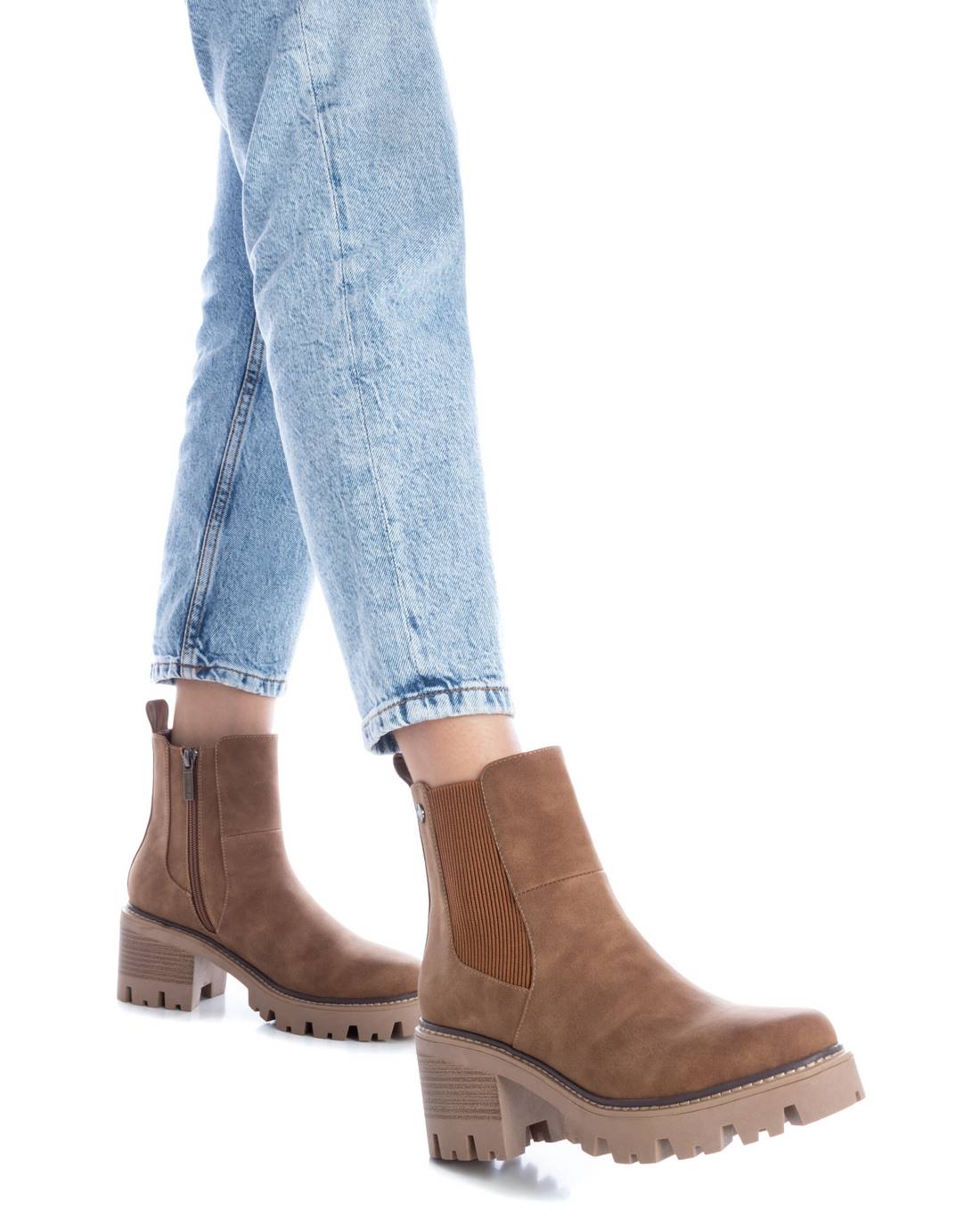 Refresh 171280 Camel Boots