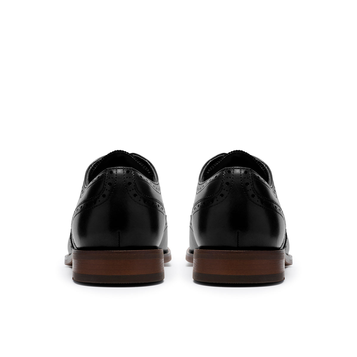 Clarks Bowburn Tip Black Leather Shoes