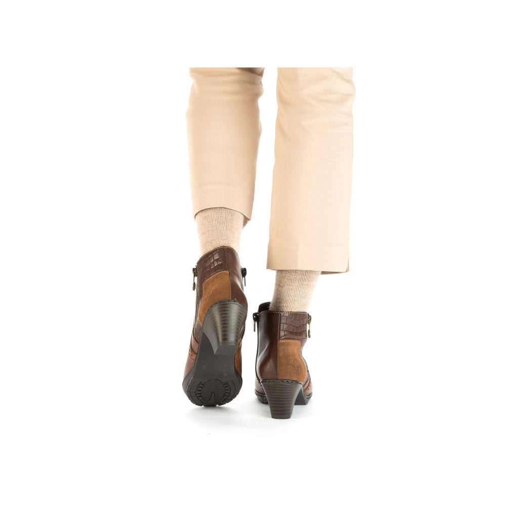 Rieker 57186-24 Addison Nutmeg/Brandy/Venison Boots