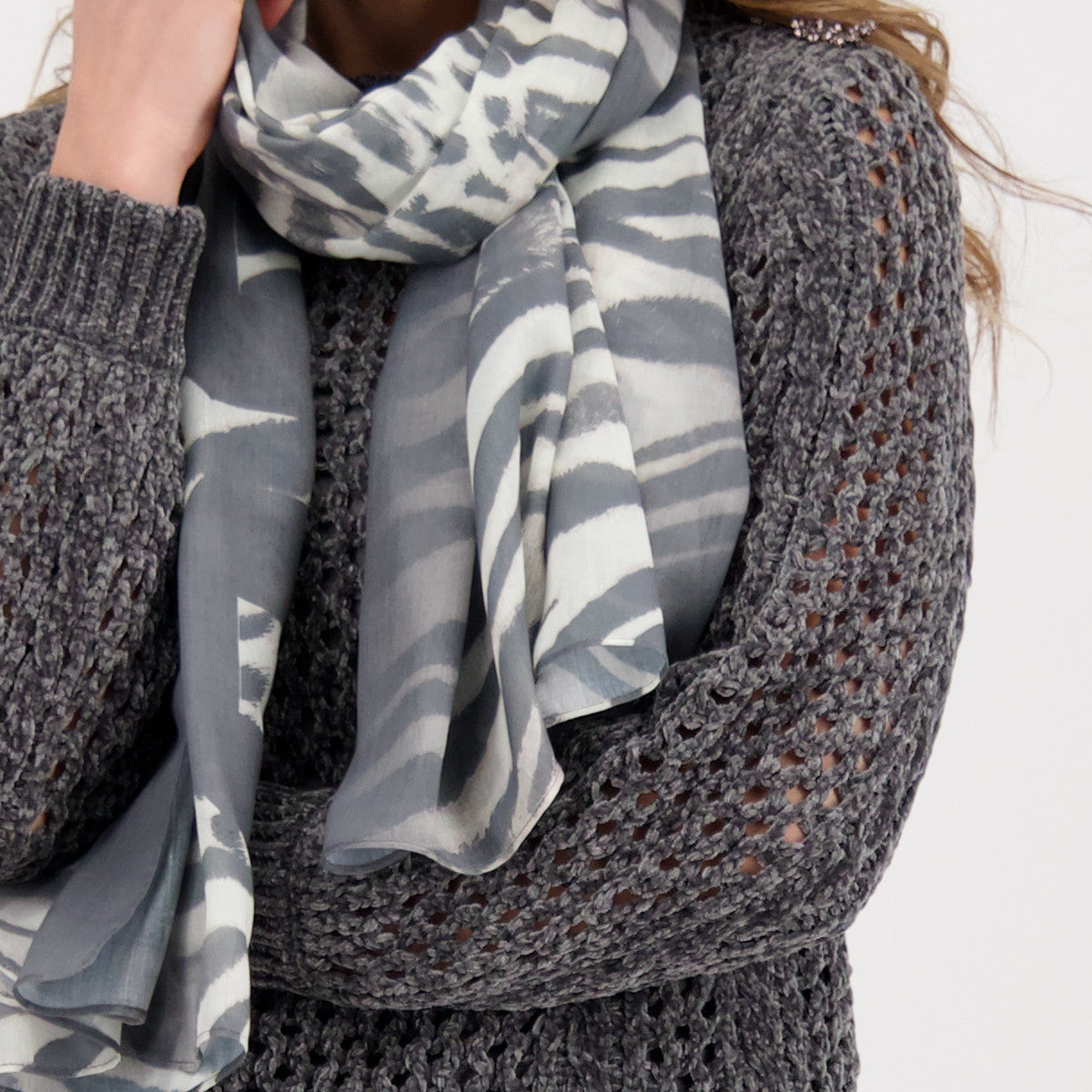 Monari 807009 857 Thunder Pattern Scarf