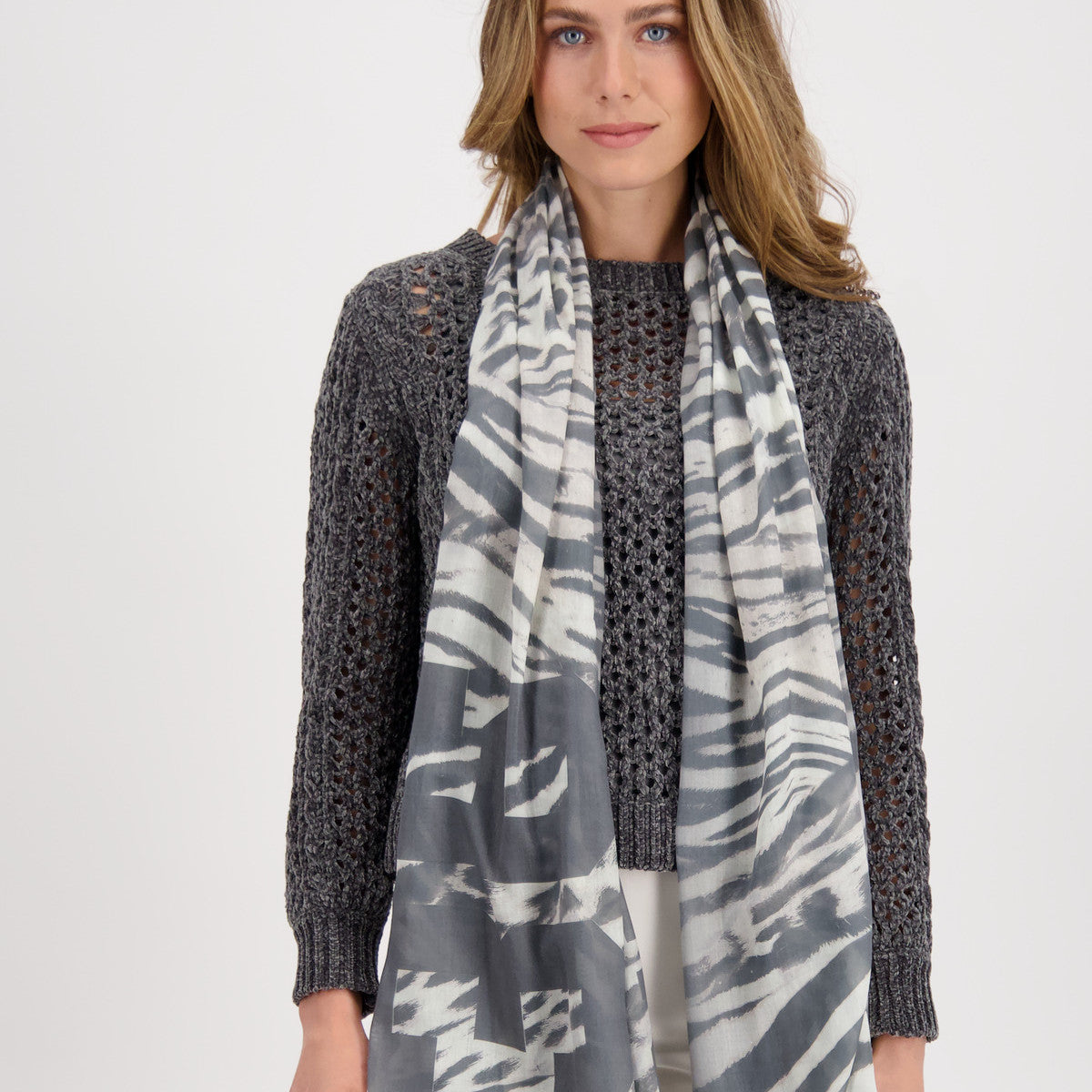 Monari 807009 857 Thunder Pattern Scarf