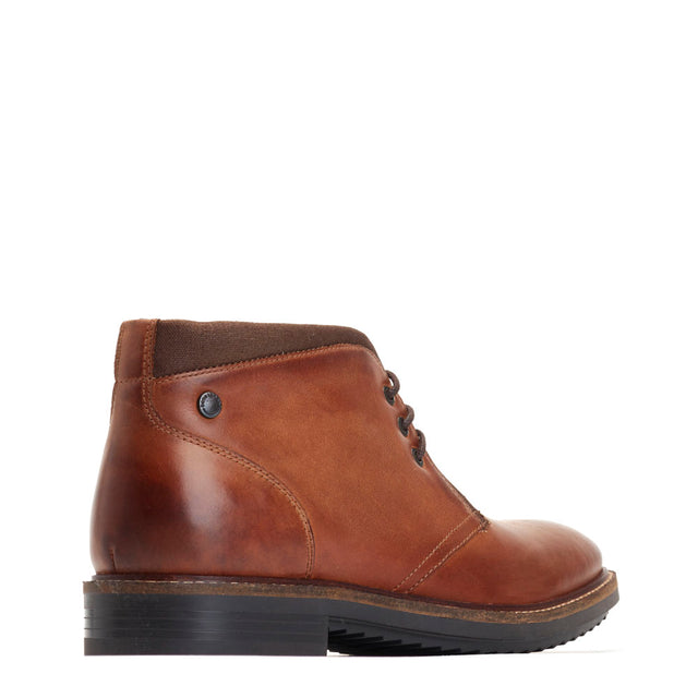Base London Bartlett Tan Pull Up Chukka Boot