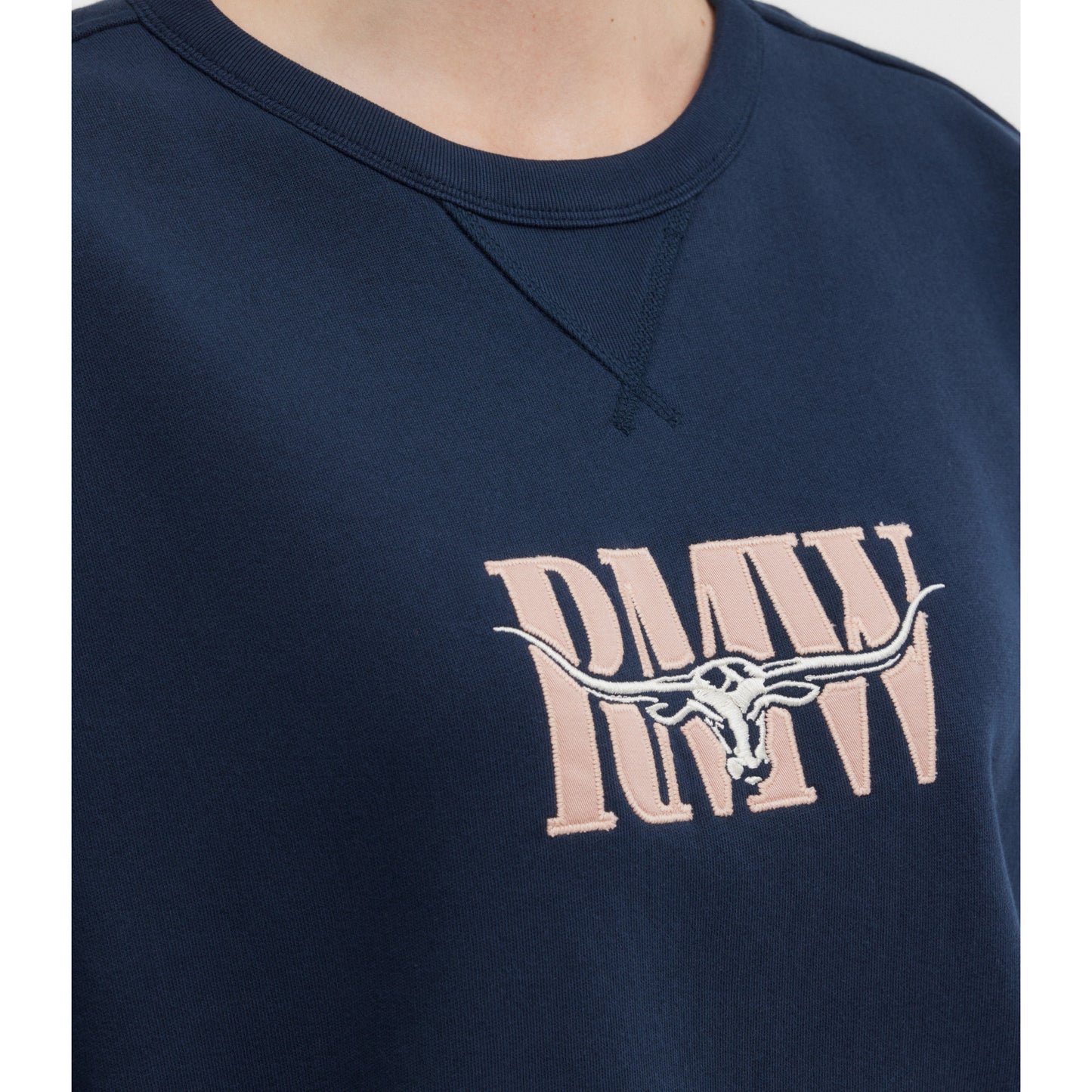 RM Williams Horseshoe Navy Crew Sweatshirt
