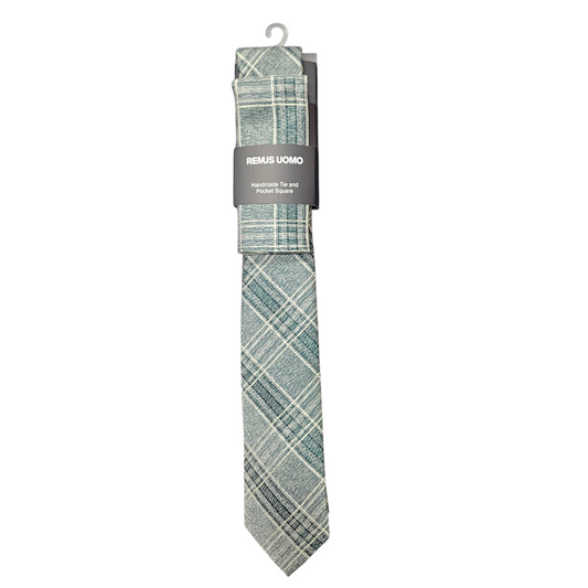 Remus Uomo TP4922 34 Green Tie & Pocket Square Set