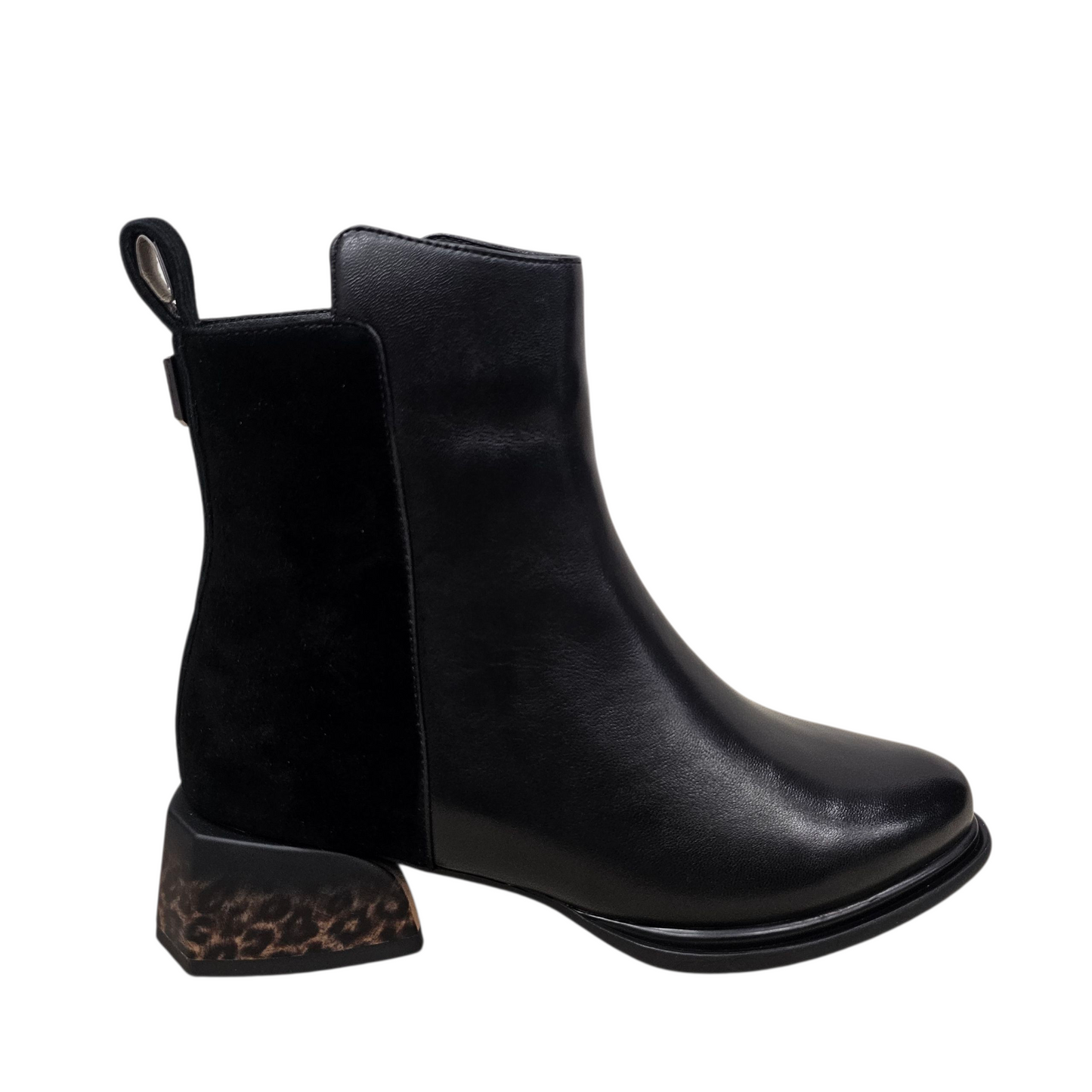 Loretta Vitale C4605 Black Boots