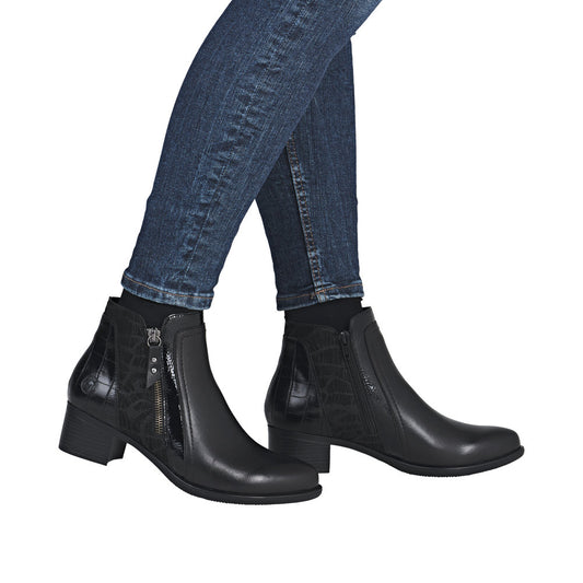 Remonte R5172-00 Black Boots