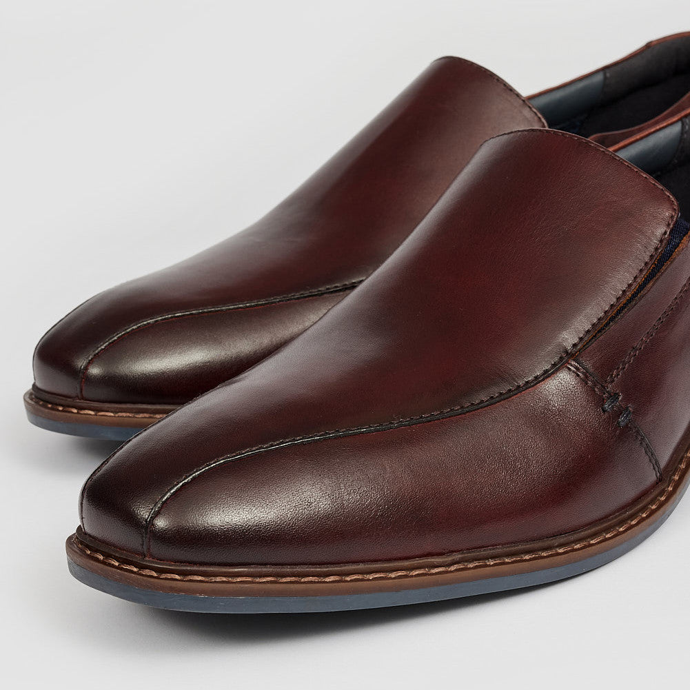 Pod Spear Chestnut Leather Slip On Shoes