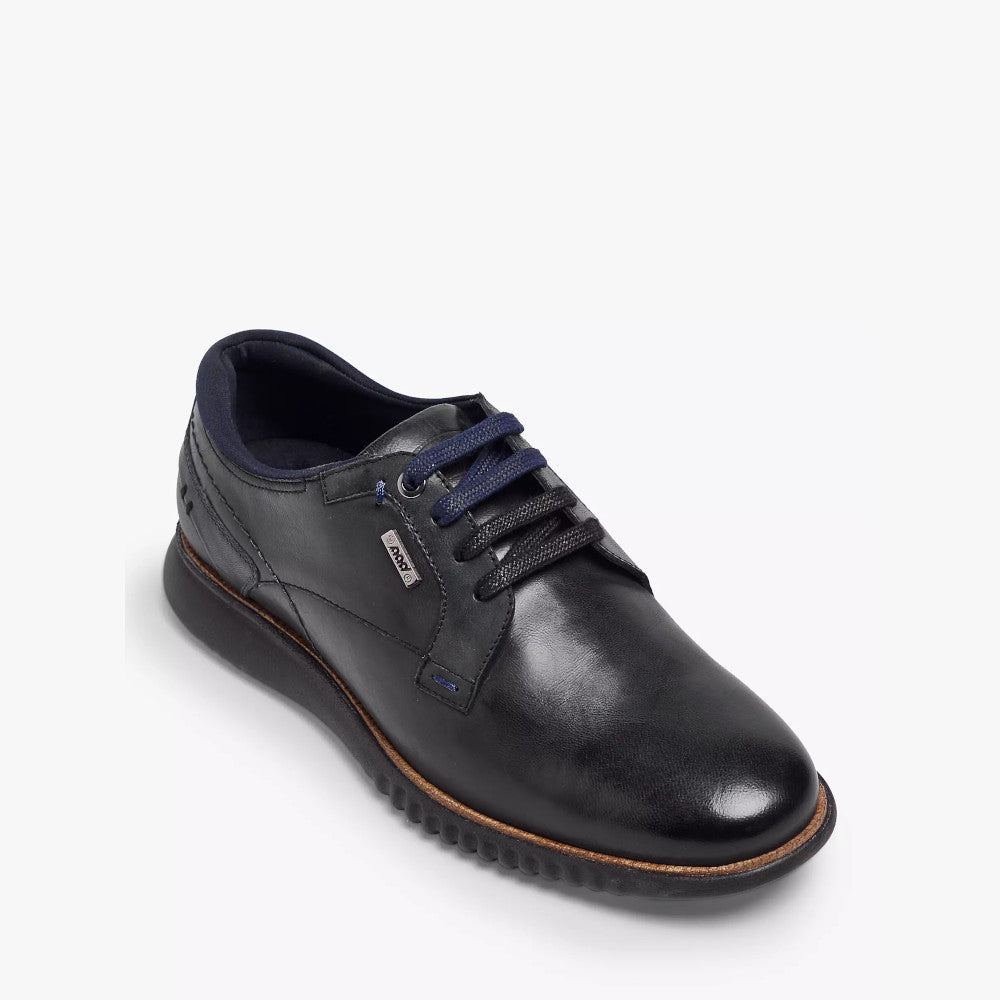 Pod Corvette Black Trainers