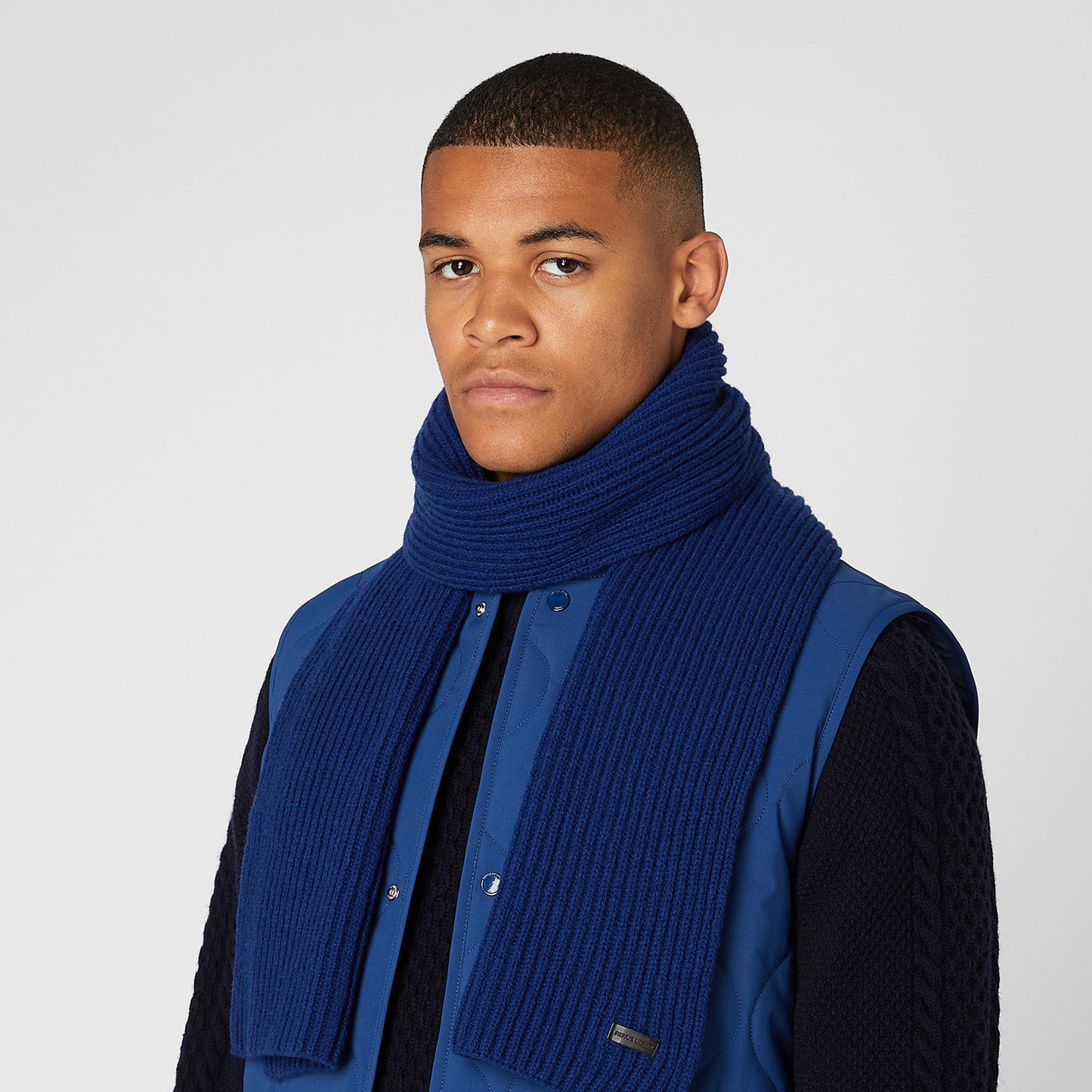 Remus Uomo 58580 24 Royal Blue Knitted Scarf
