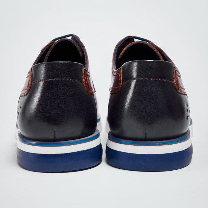 Pod Cillian Brown Trainers