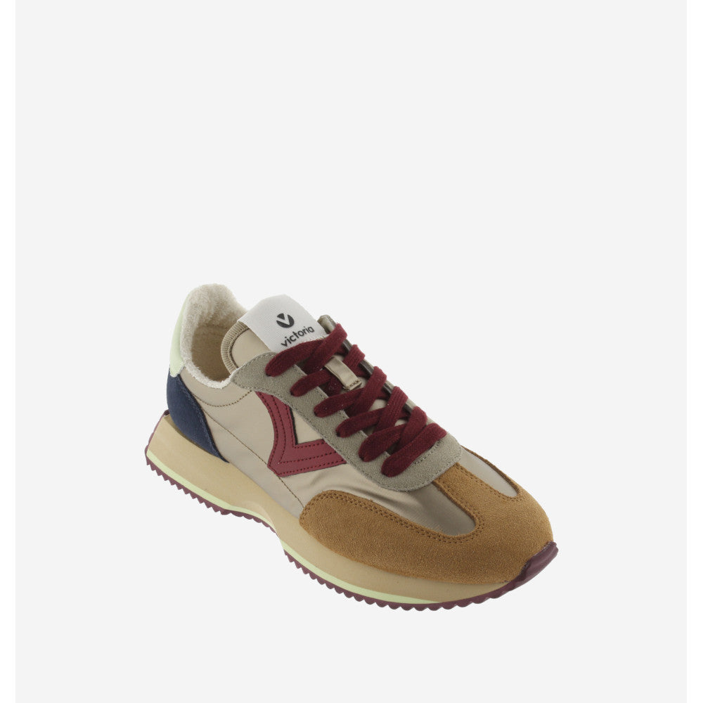 Victoria 1134115 594 Cosmos Platinum Trainers