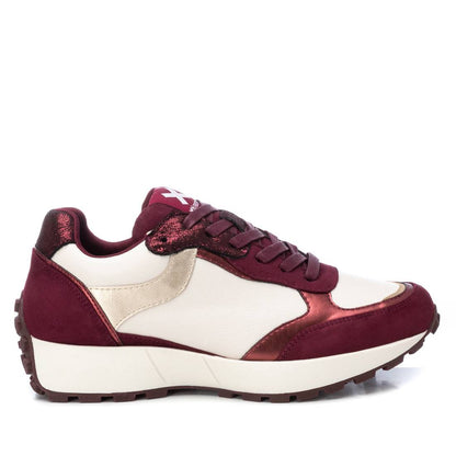 Xti 142970 Burgundy Trainers