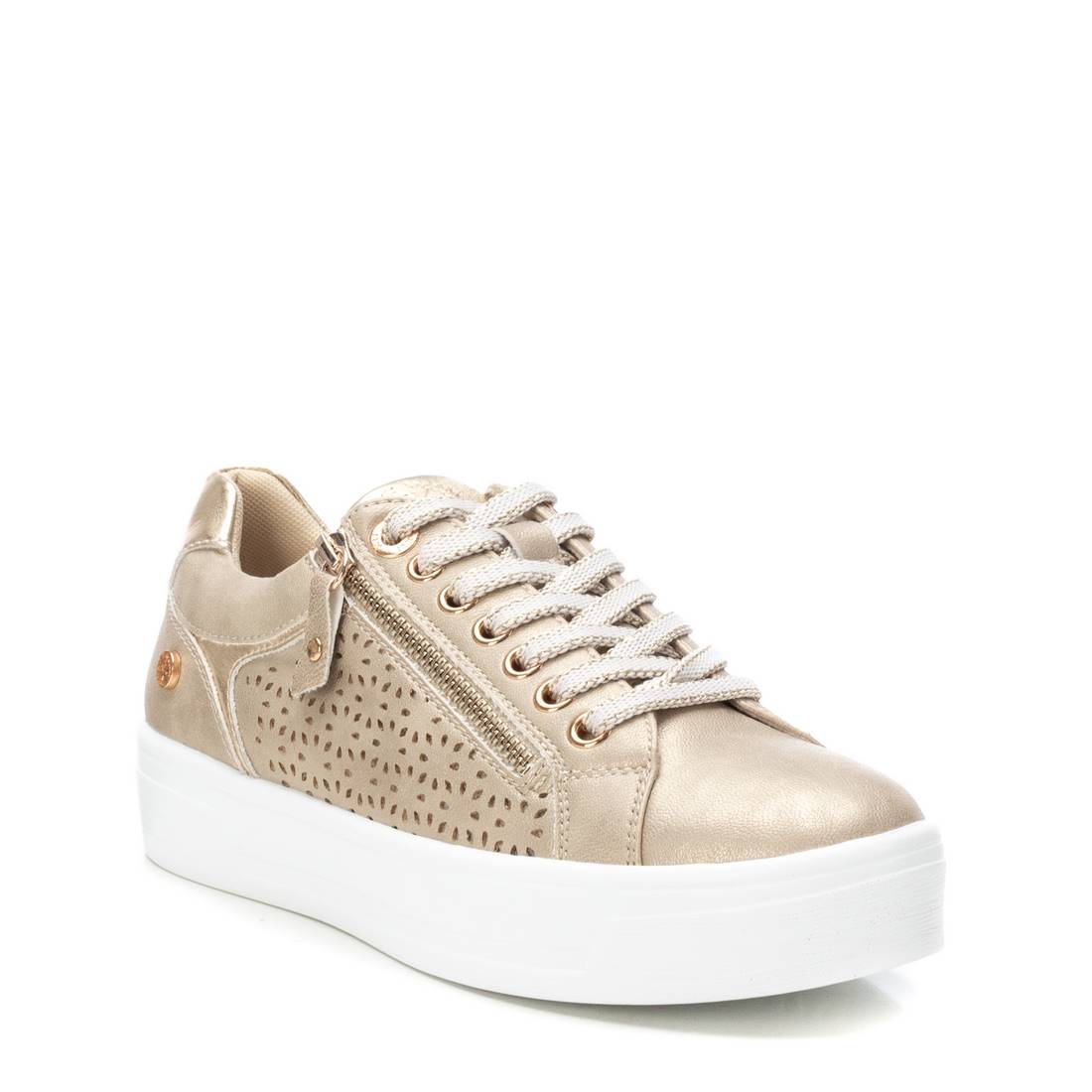 Xti 143624 Gold Trainers