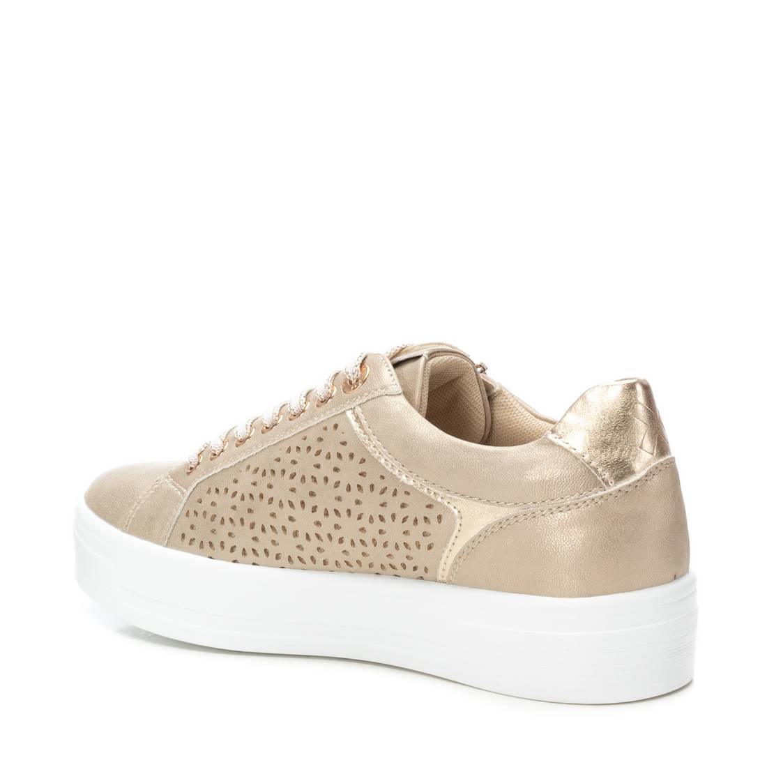 Xti 143624 Gold Trainers