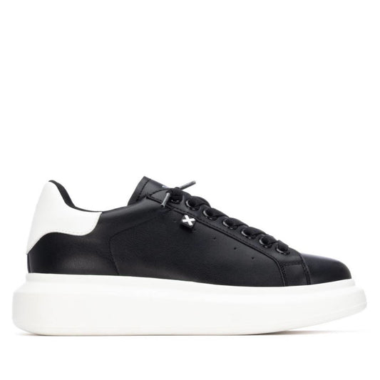 Xti 144415 Black Trainers