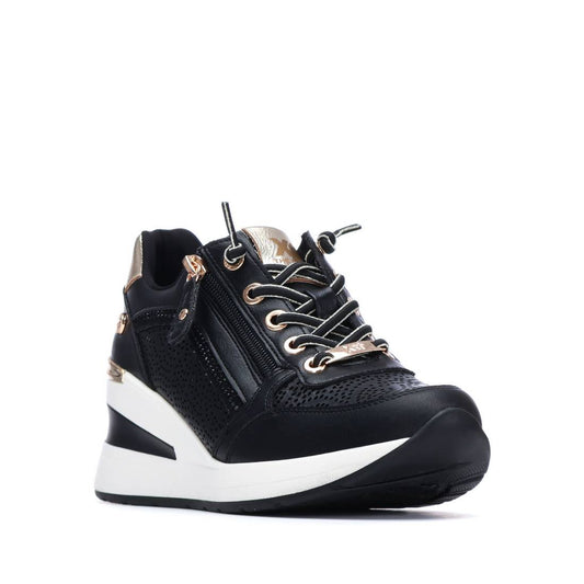 Xti 145102 Black Trainers