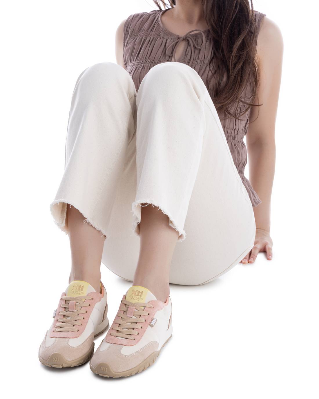 Xti 145213 Beige Trainers