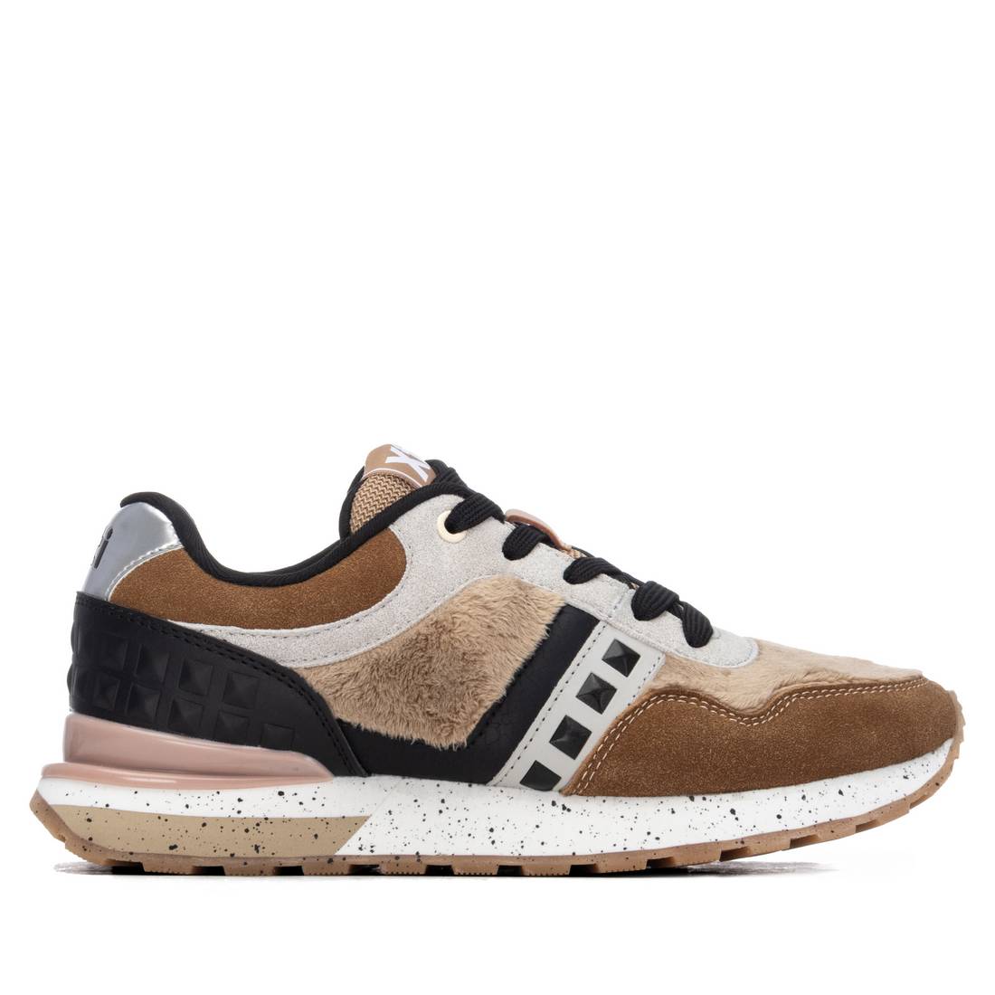 Xti 146110 Beige Trainers