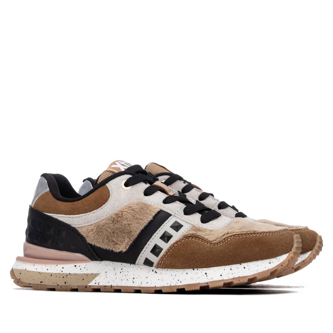 Xti 146110 Beige Trainers