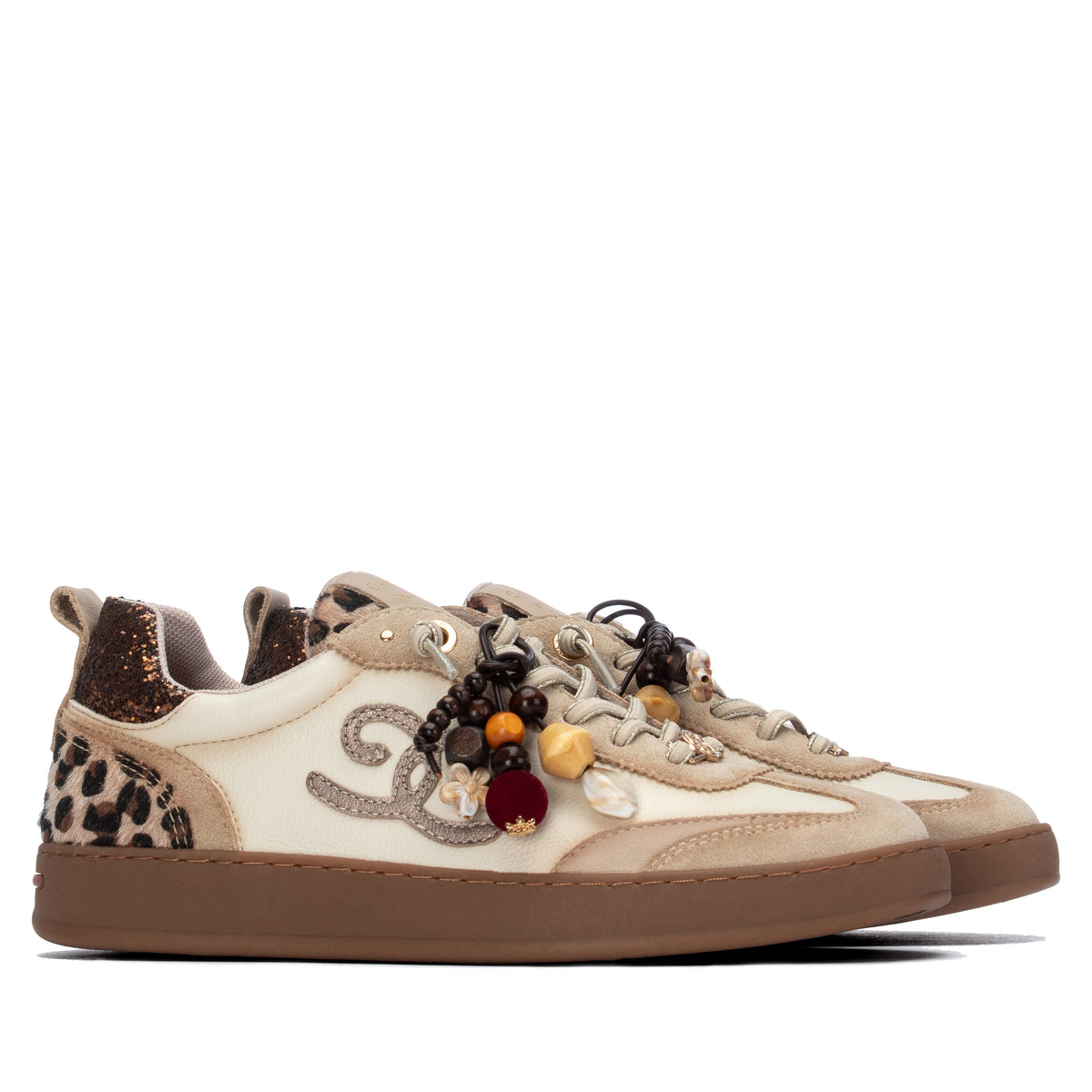 Carmela 164152 Beige Trainers