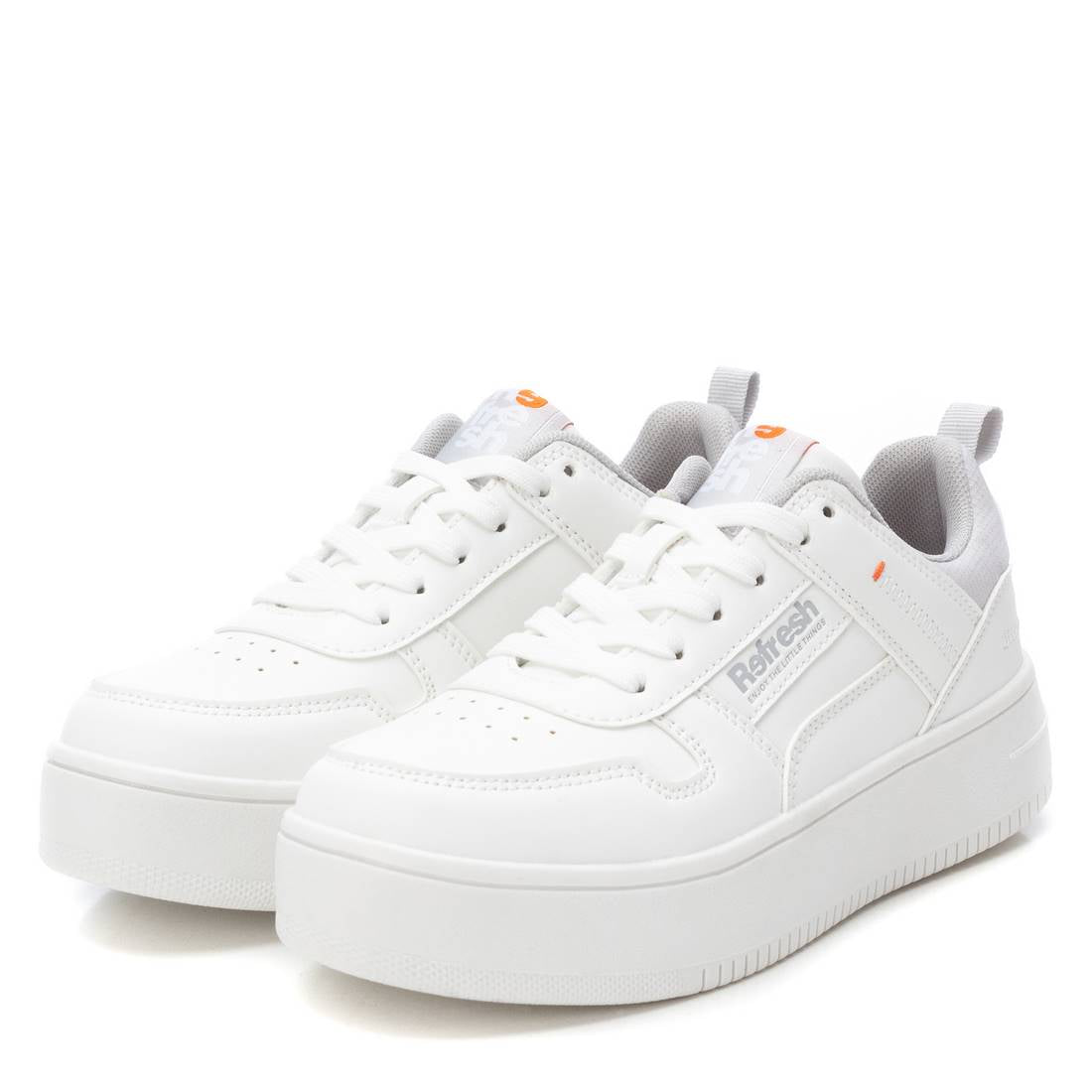 Refresh 172350 White Trainers