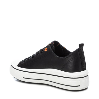 Refresh 172366 Black Trainers