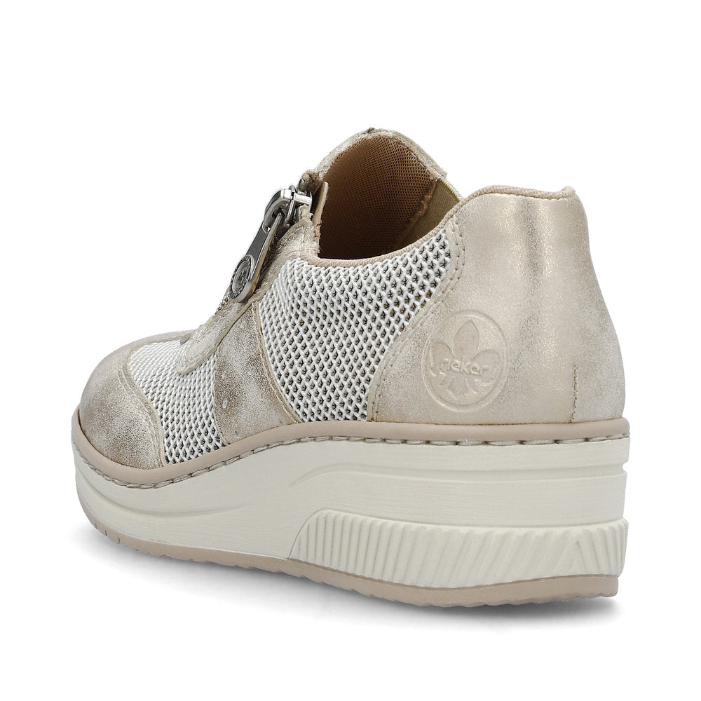 Sneakers clearance donna sconti