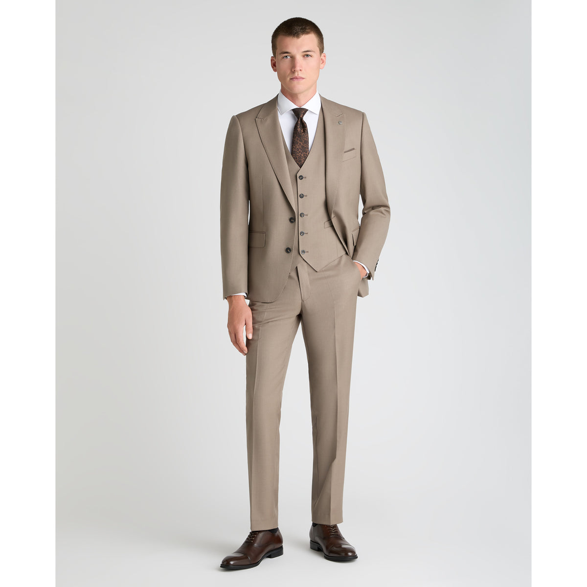 Remus Uomo 52741 96 Fawn Waistcoat Tapered