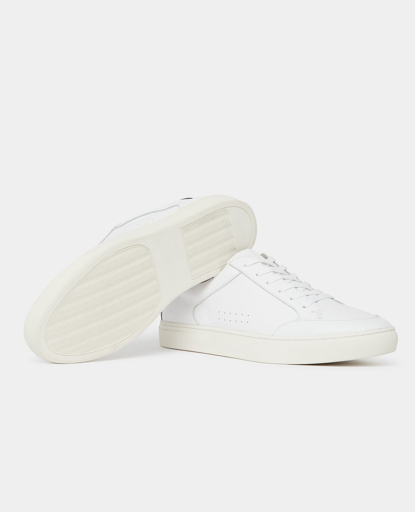 Remus Uomo 02198 01 White Niro Shoe