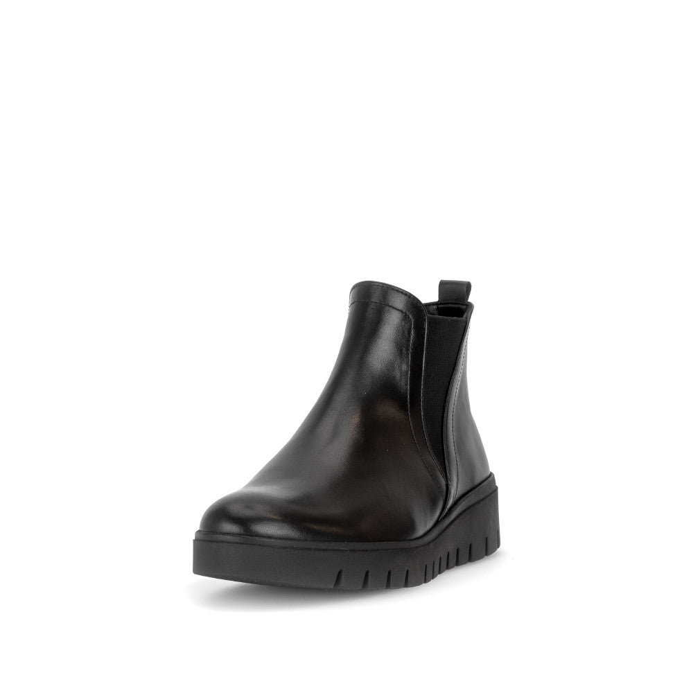 Gabor 8015.01.003 Black Boots