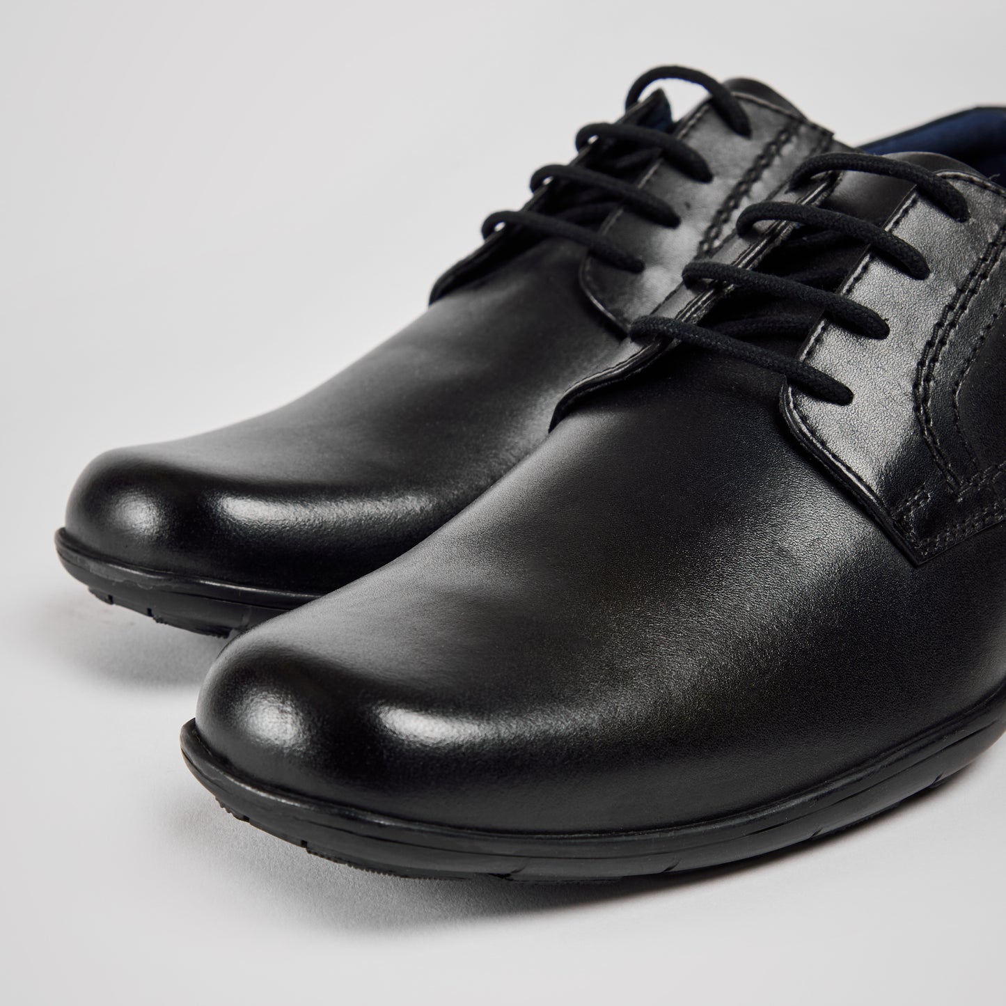 Pod Alec Black Shoe Mens