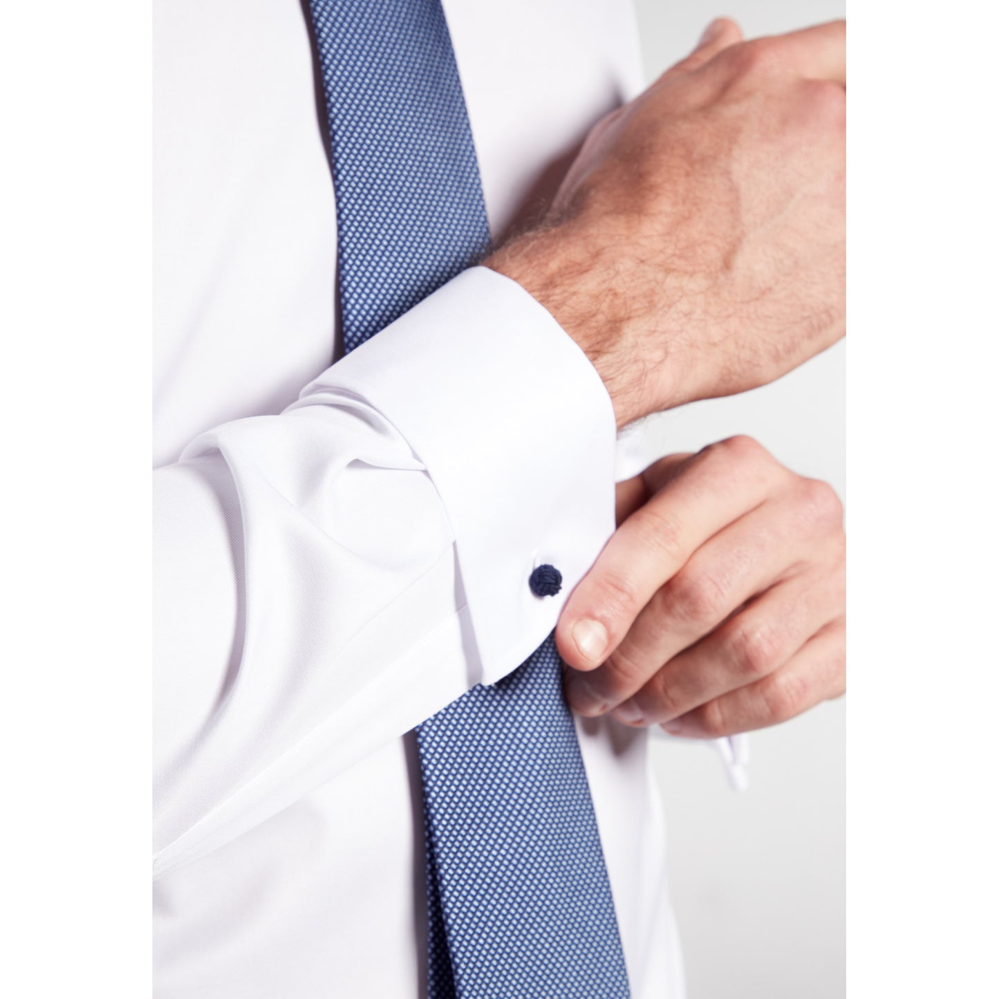 Eterna 8817 00 X48V White Double Cuff Dress Shirt