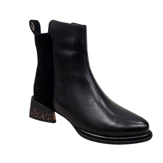 Loretta Vitale C4605 Black Boots