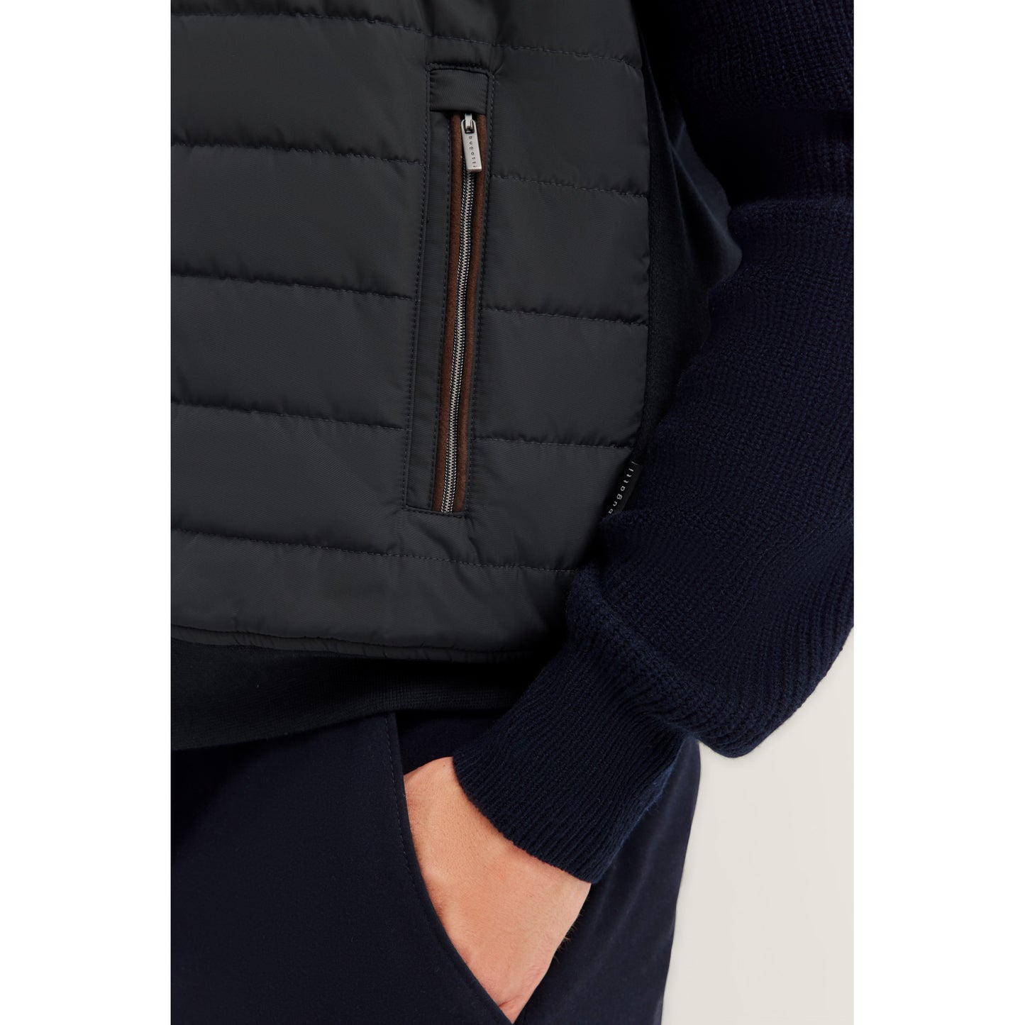 Bugatti 8800 85051D 390 Navy Blue Knitted Gilet