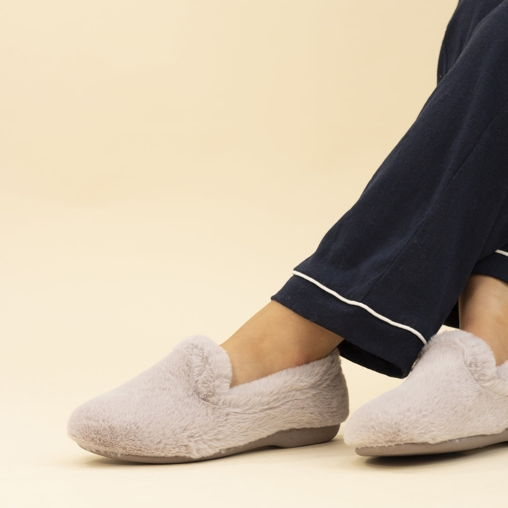 Lunar Frito Mink Full Slipper