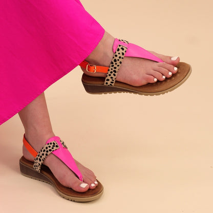 Lunar Gina Fuchsia Sandals