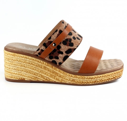 Lunar JLY204 Saphira Tan Sandals