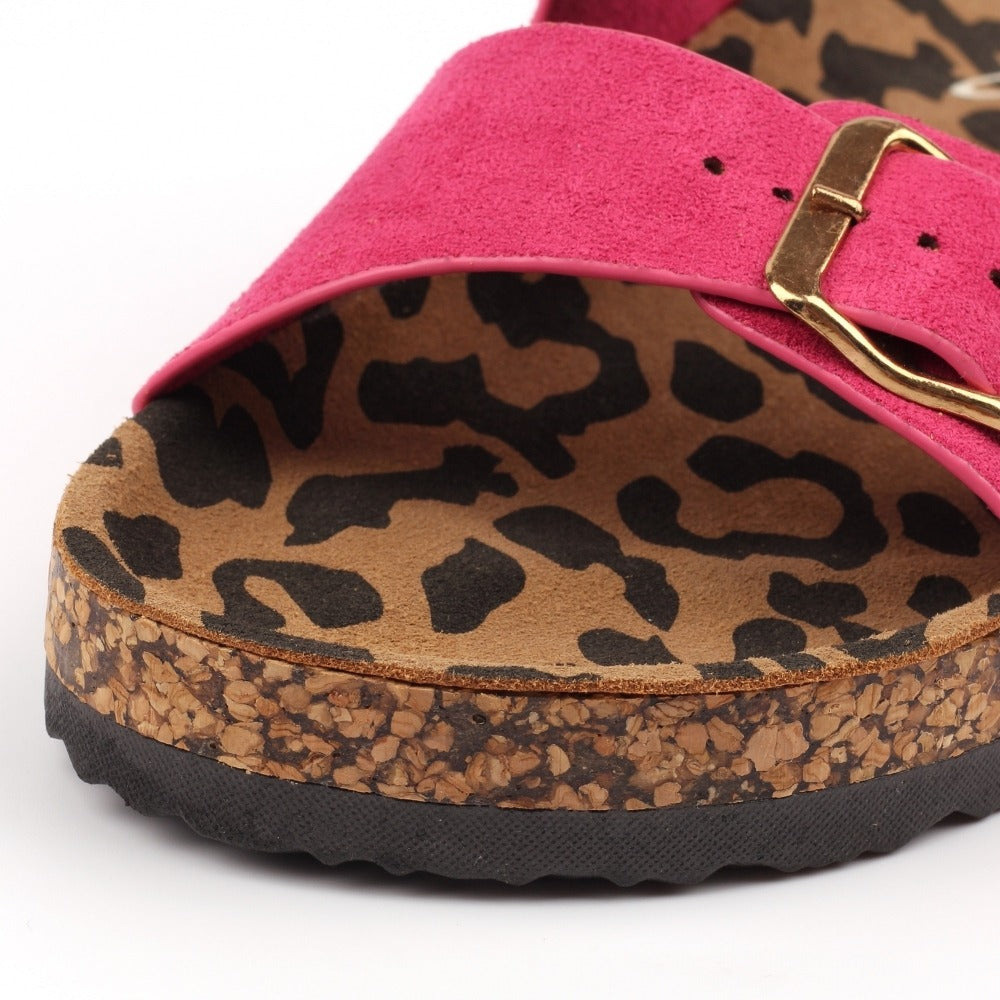 Lunar Pecan Fuchsia Sandals