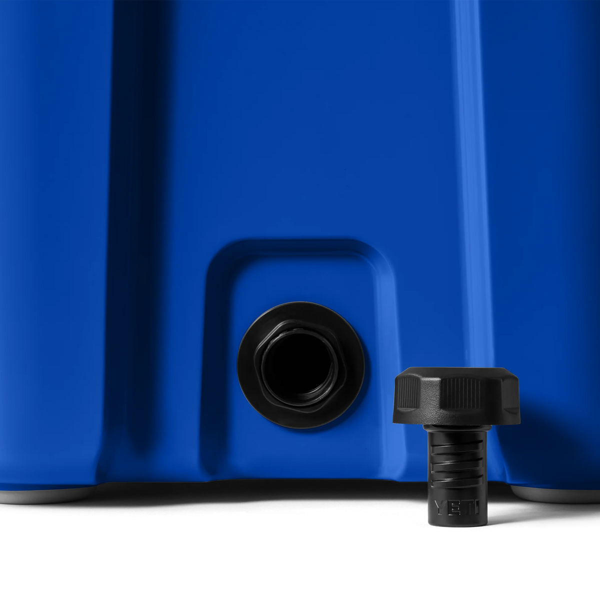 YETI Roadie 24 2.0 Cooler Royal Blue