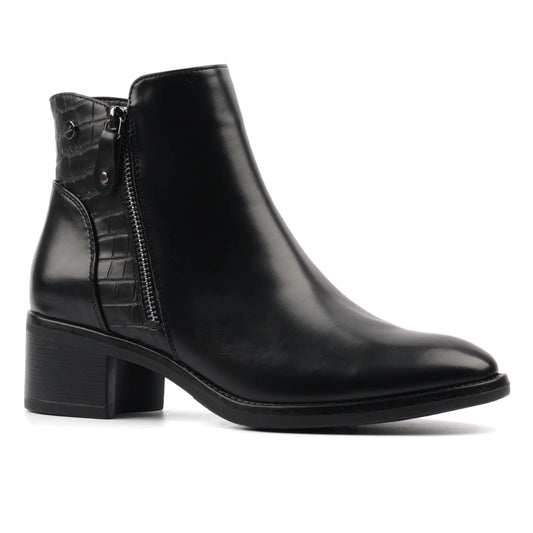 Lunar Hayley Black Ankle Boot Black