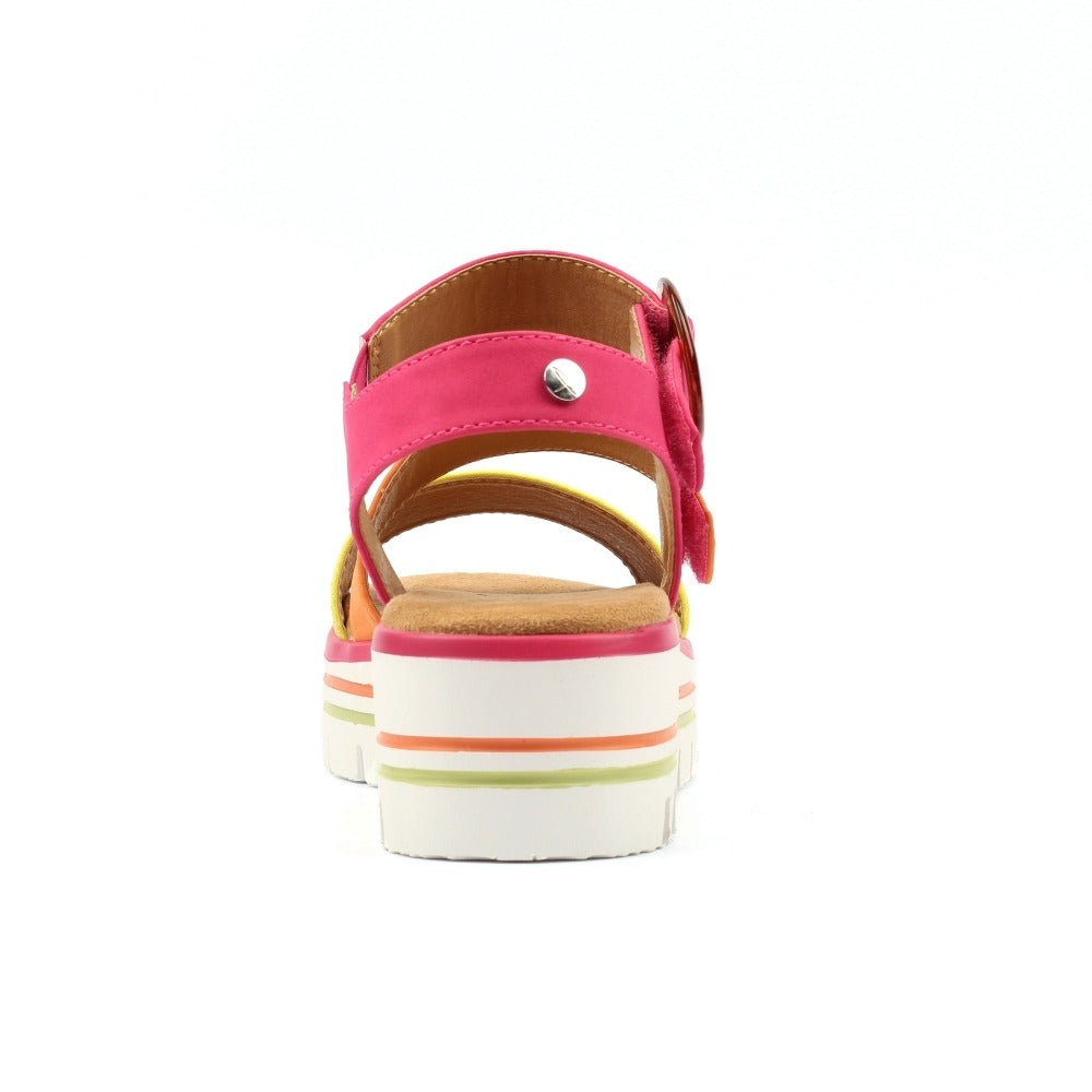 Lunar Issy Fuchsia Sandals