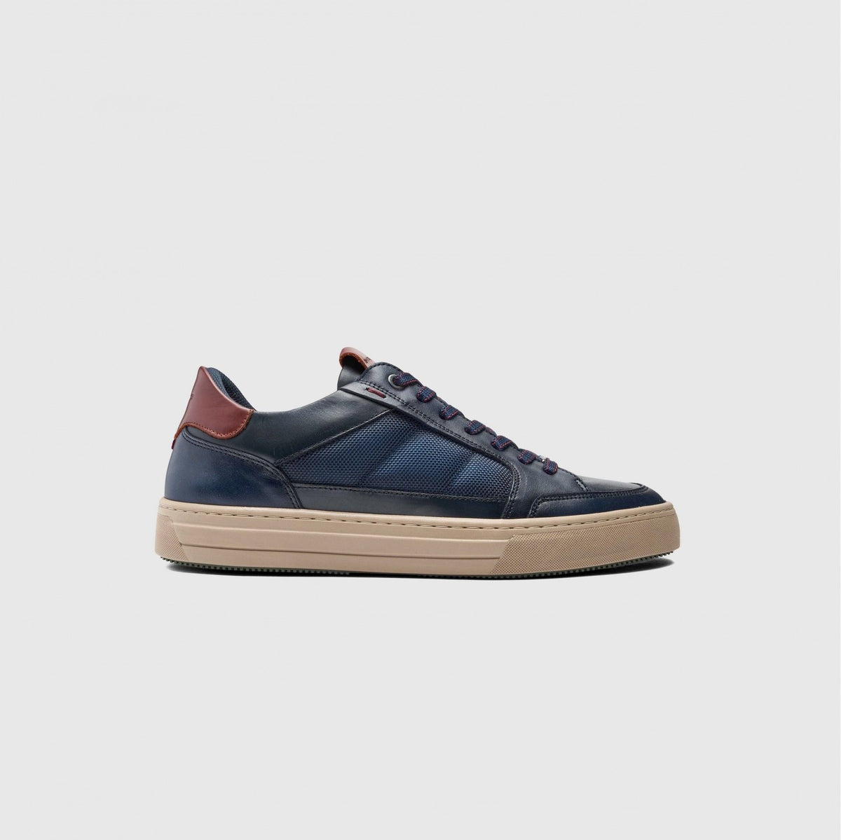 Ambitious 14133A-7483AM Anopolis Navy Trainers